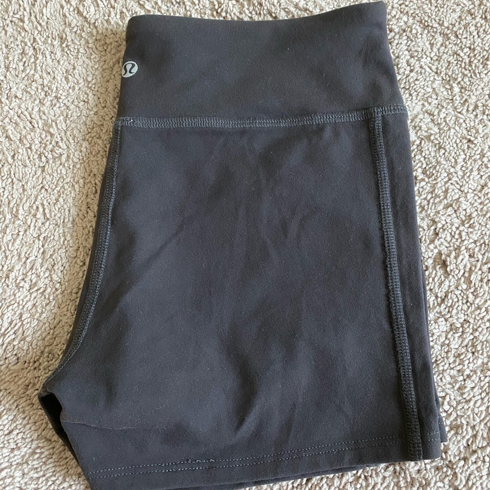 LULULEMON